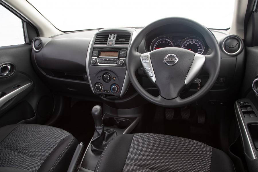  Nissan Almera (N17) 2014 года  (ZA) (фото 23 из 25)